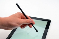 Apple выпустит 12-дюймовый планшет iPad Pro со стилусом