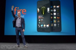 Amazon представила смартфон Fire Phone