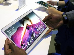 Samsung представила новую линейку планшетов Galaxy Tab S   