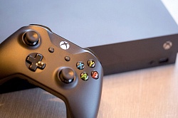 Microsoft разрабатывает две игровые консоли Xbox нового поколения